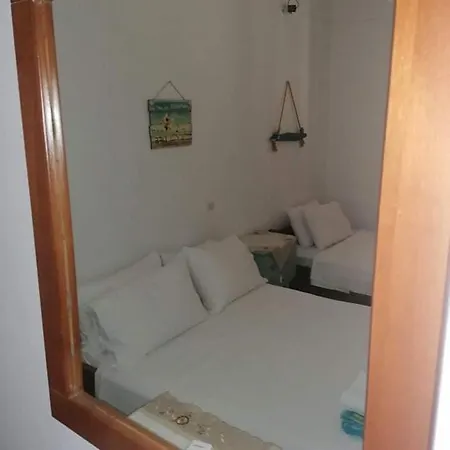 Matina's Agora With Terrace Leonídion