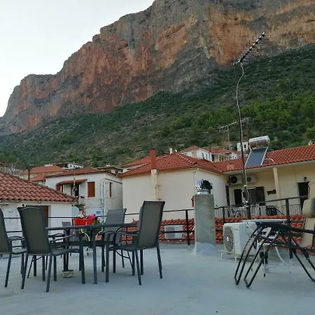 Matina's Agora With Terrace Apartment